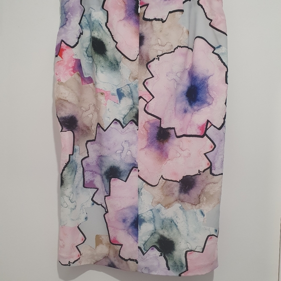 Dannii Minogue Petites size 10 floral wrap skirt NWT - Picture 7 of 9